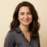 Elif K.